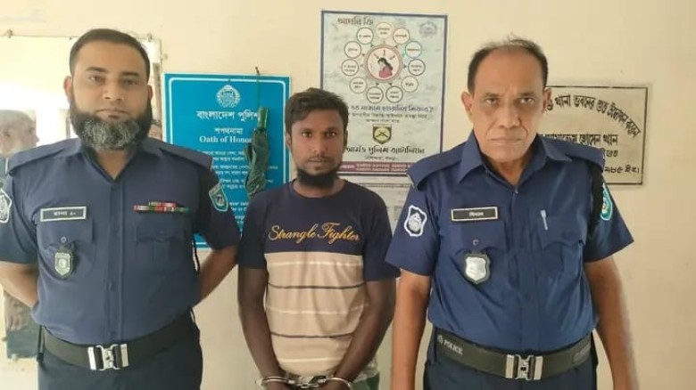 তারাগঞ্জে বাকপ্রতিবন্ধী শিশুকে ধর্ষণ, পুলিশি অভিযানে ধর্ষক মাহাবুল গ্রেফতার।